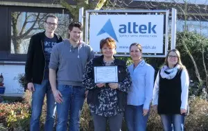 altek.